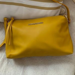 Steve Madden crossbody
